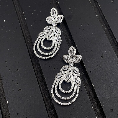 گوشواره جواهری